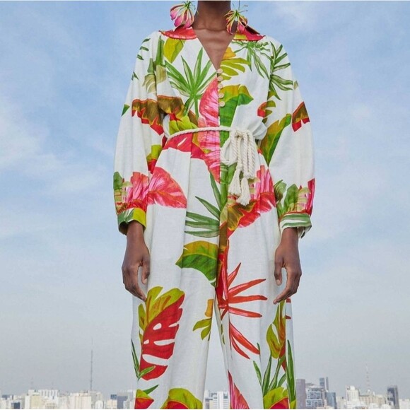NWT FARM Rio Spring Forest Jumpsuit Monstera Tropical Floral Multicolor Size XS - Picture 1 of 9